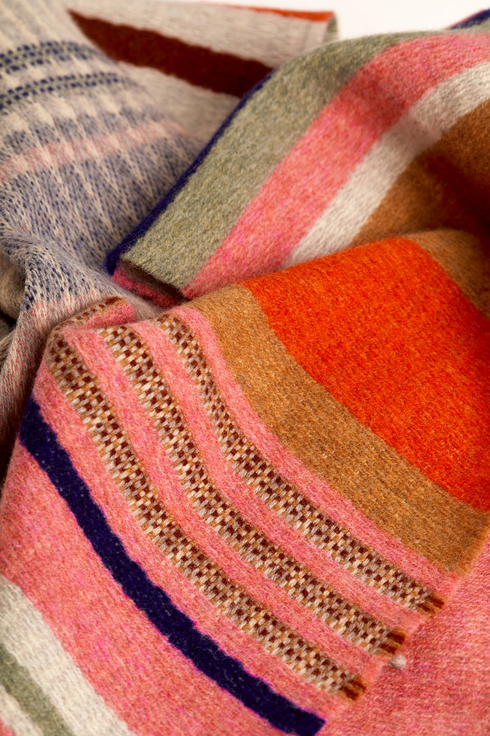 Wallace Sewell Lambswool Scarf | Strawberry