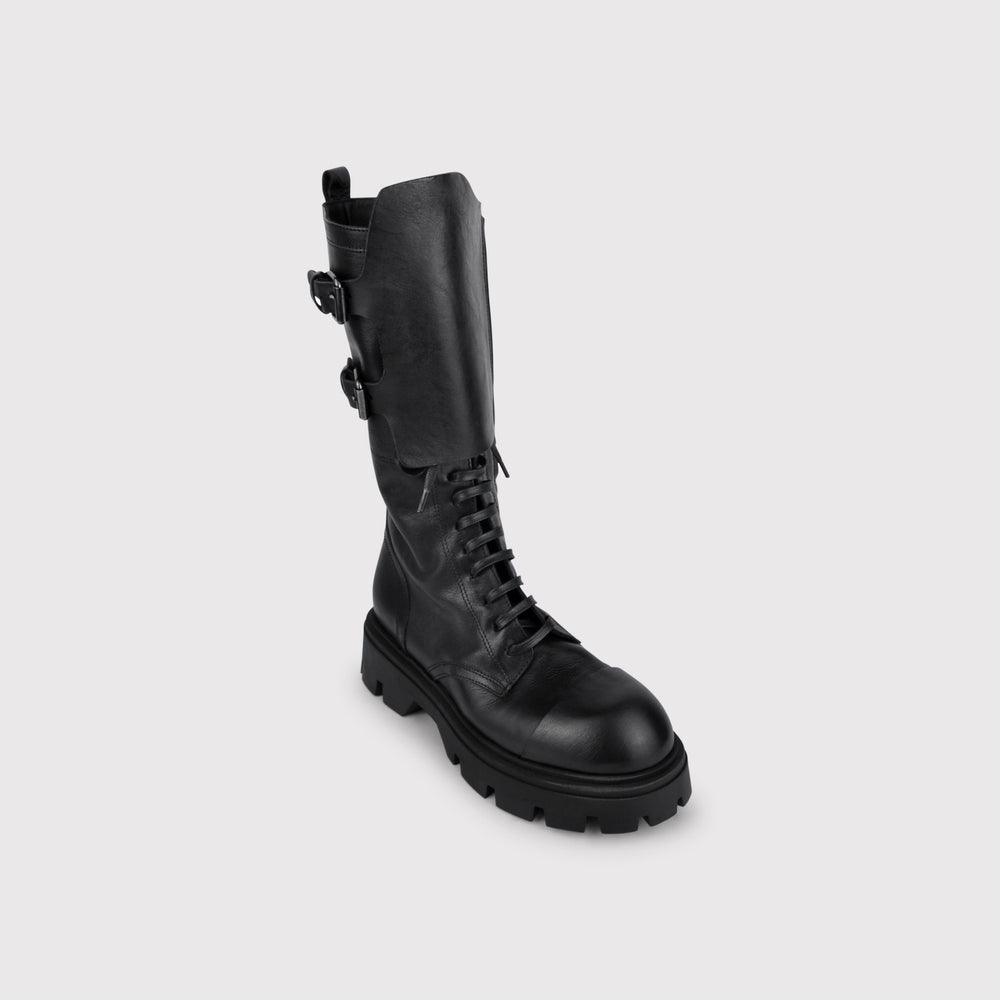Ernesto Dolani Boot