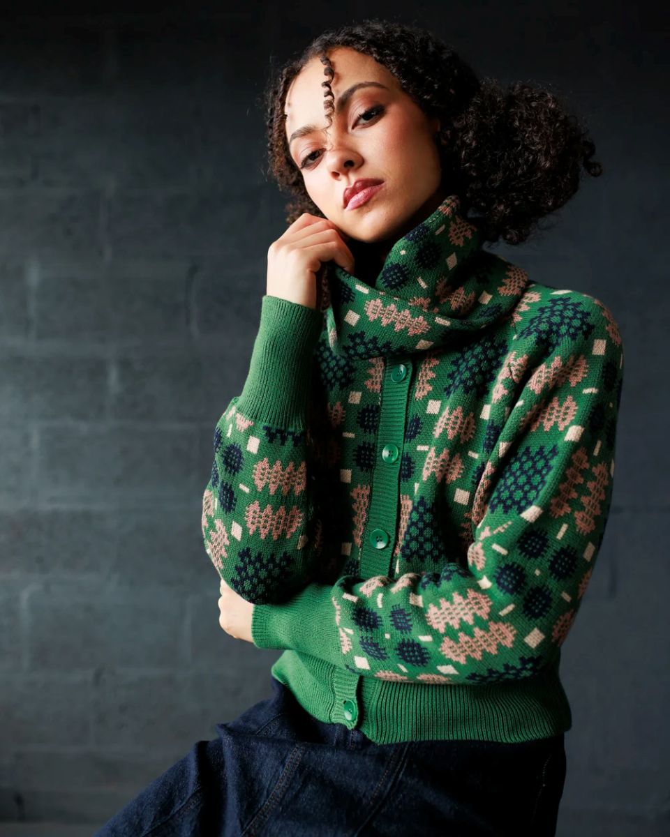Carthen Cotton Neck Wrap | Wicked