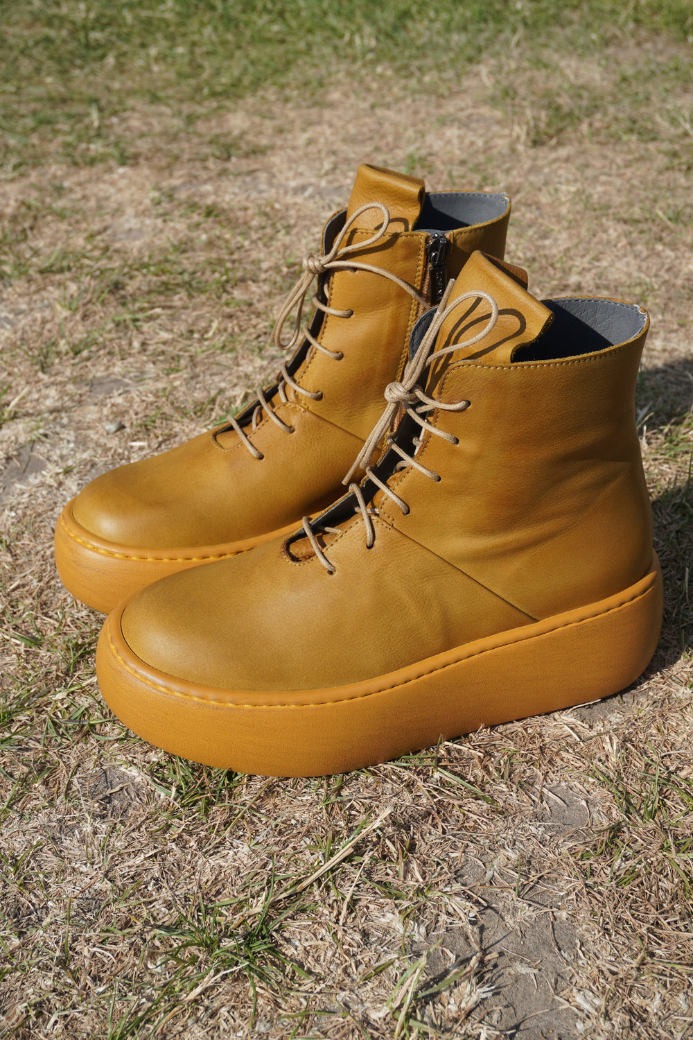 Lofina Boots