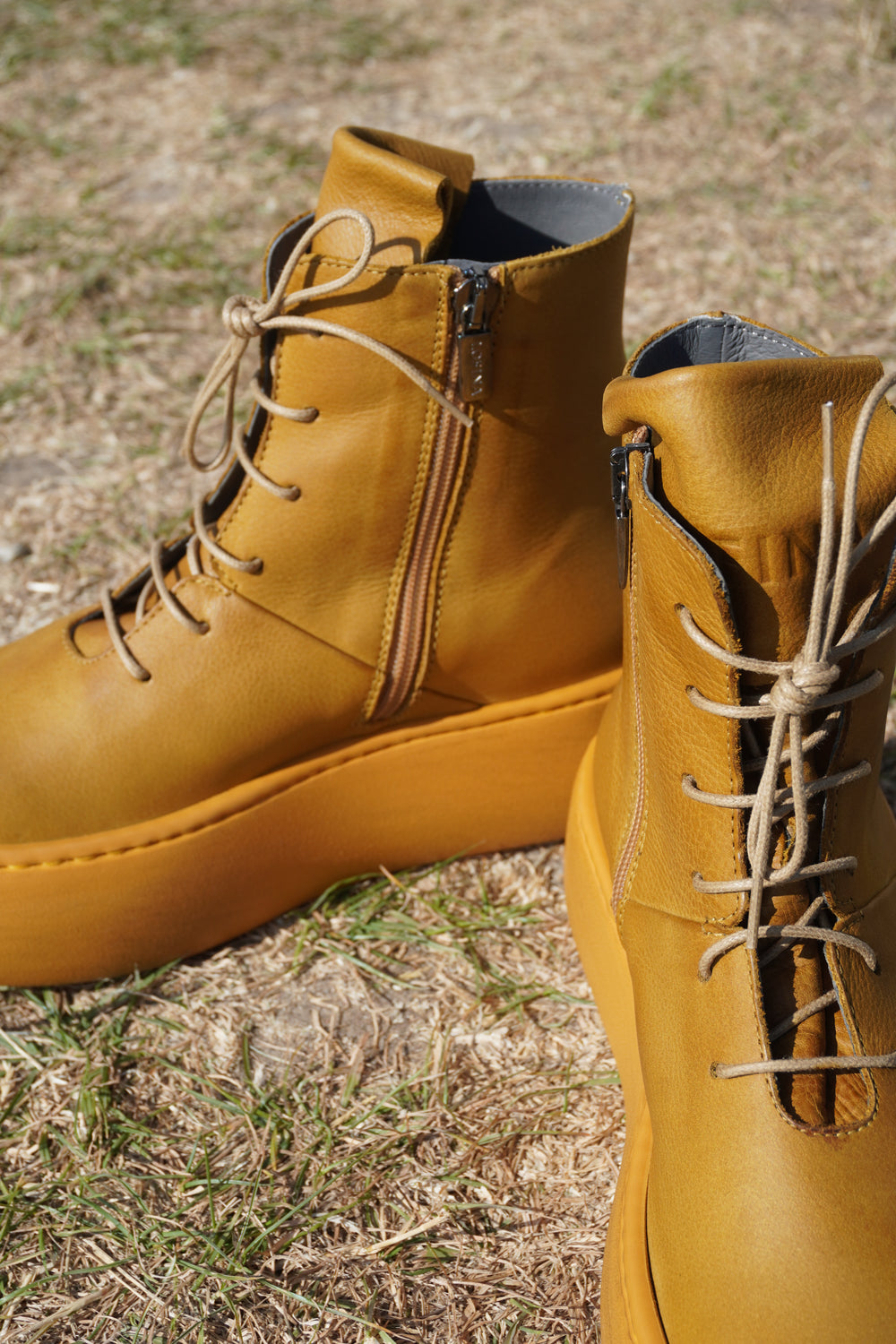 Lofina Boots