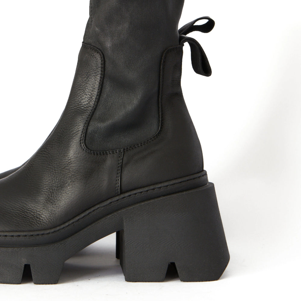 Lofina Boots