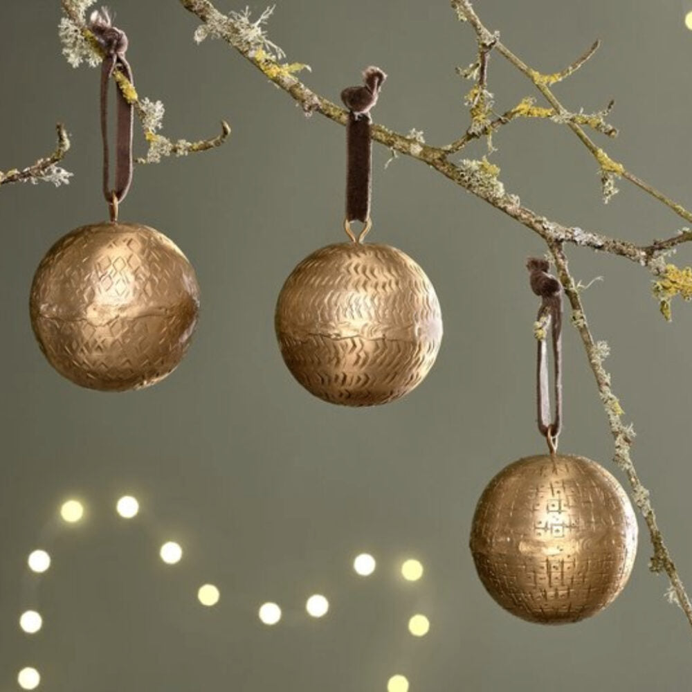 Manya Metal Round Baubles | Brass