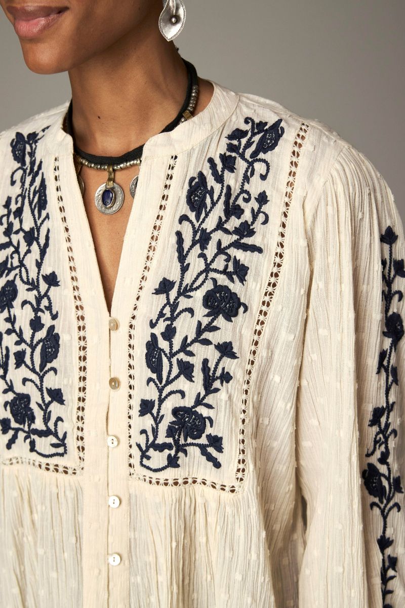 Maison Hotel Morfeo Blouse