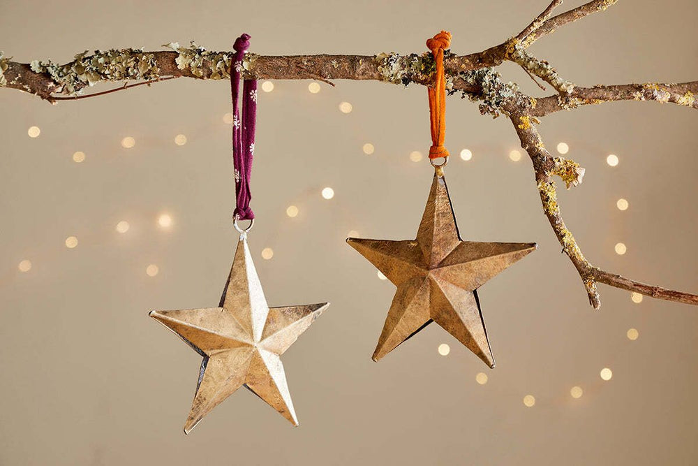Roshani Star Bauble