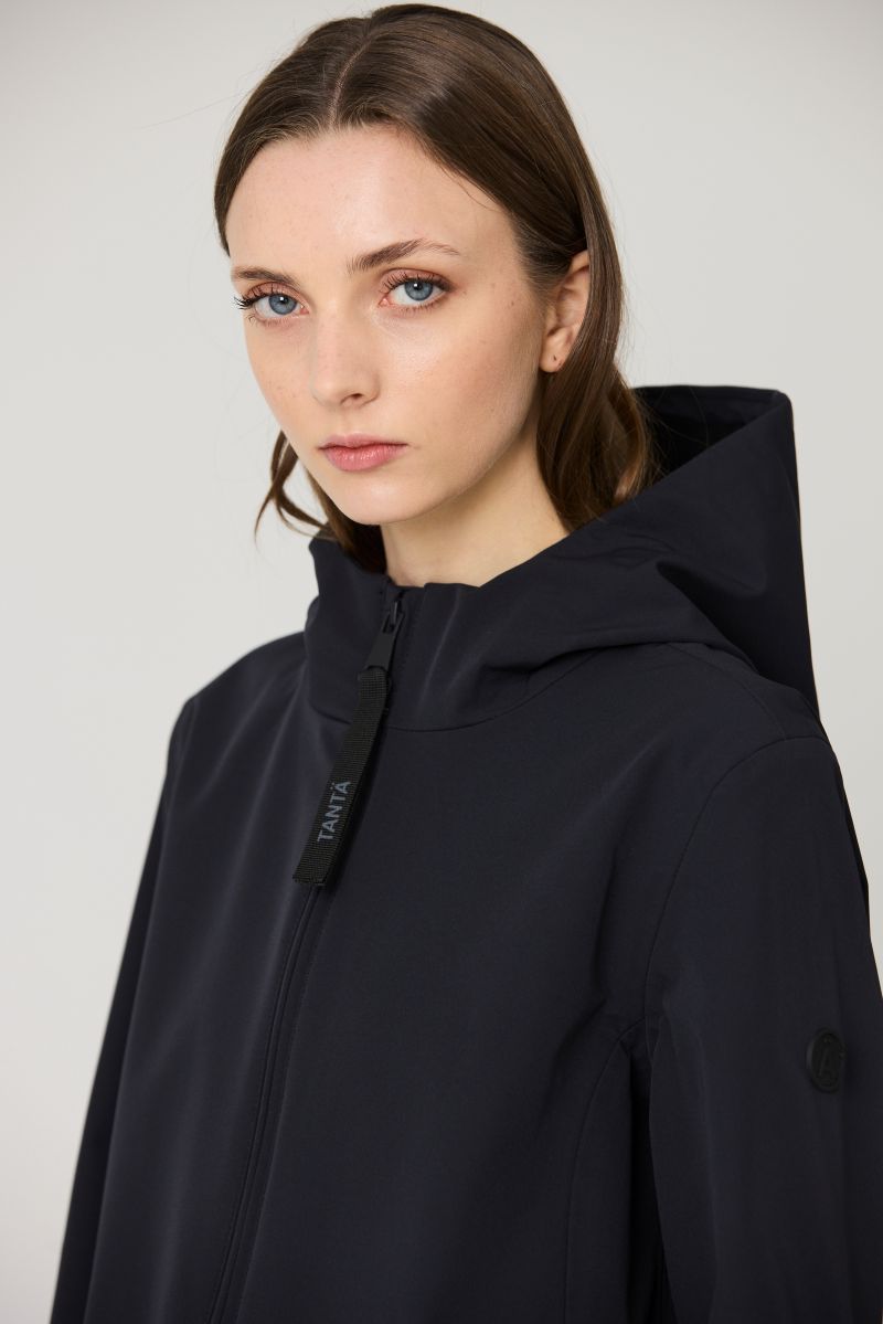 Tanta Hail Coat