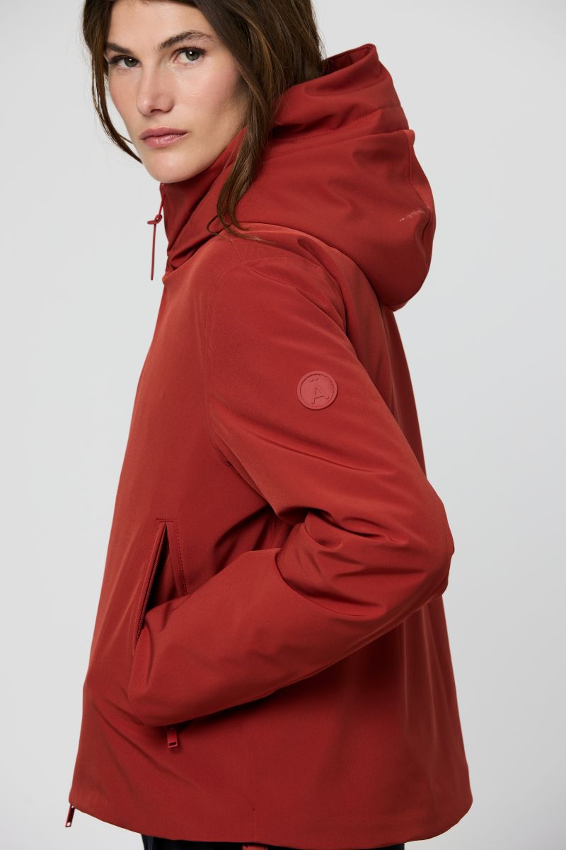 Tanta Graupel Jacket | Red