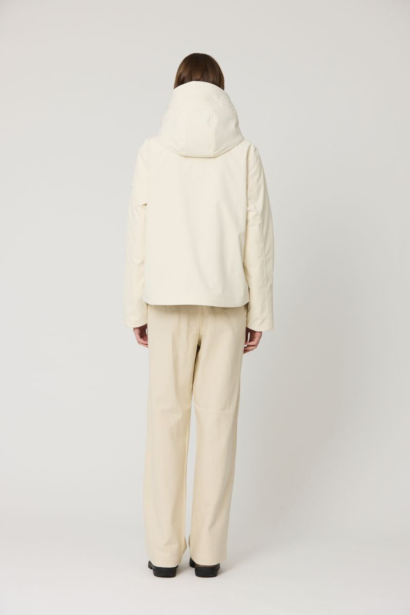 Tanta Graupel Jacket | White