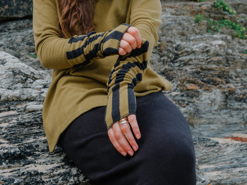 Neirami Gloves