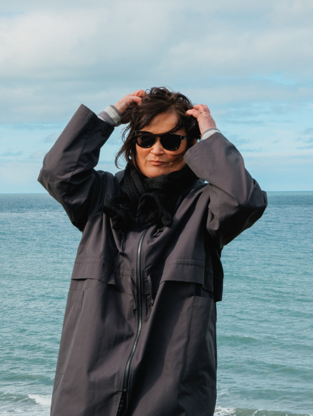 Neirami Drawstring Parka | Carbone