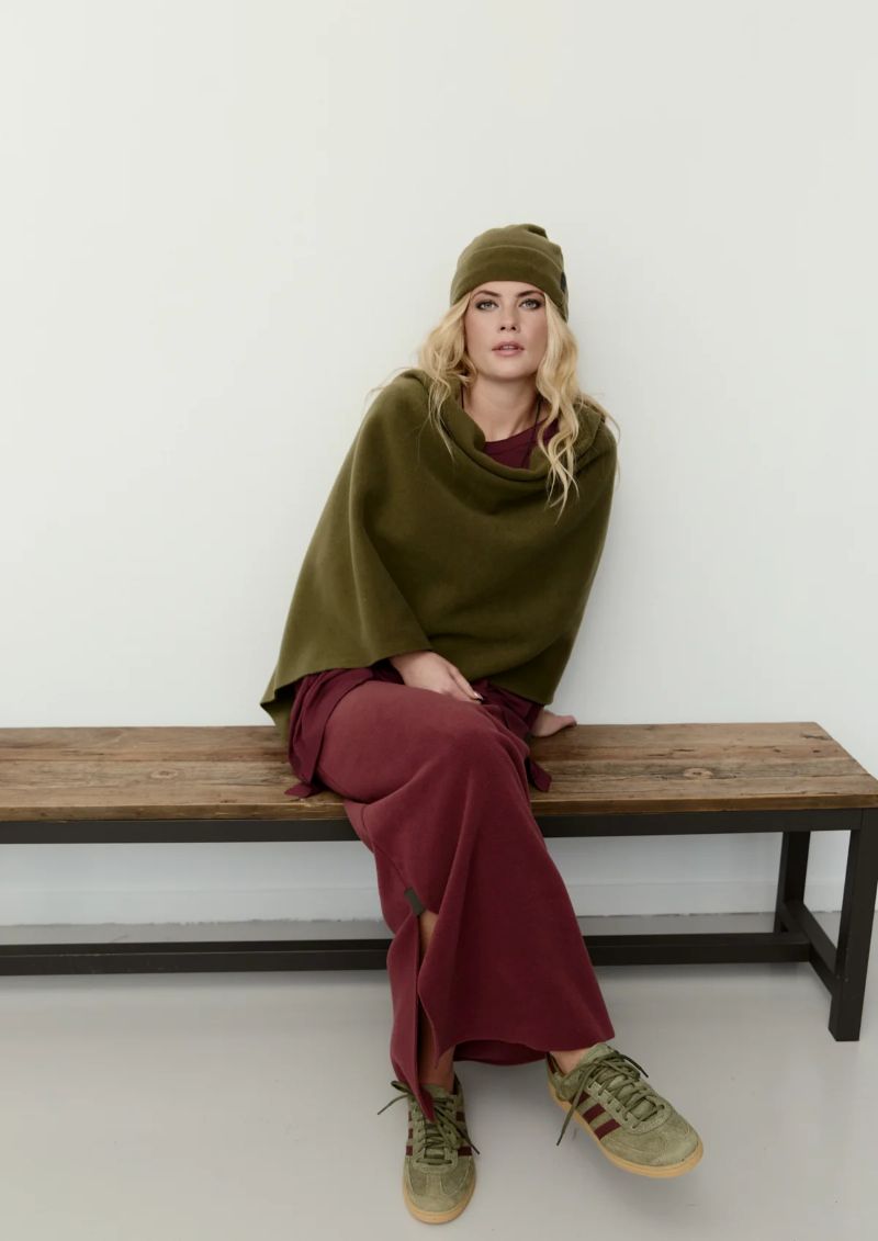 Henriette Steffensen Poncho | Moss