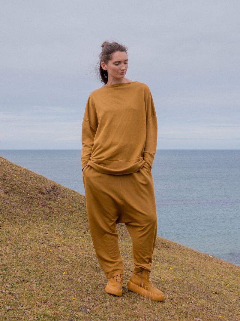 Sort Aarhus Oversized Blouse | Ambra