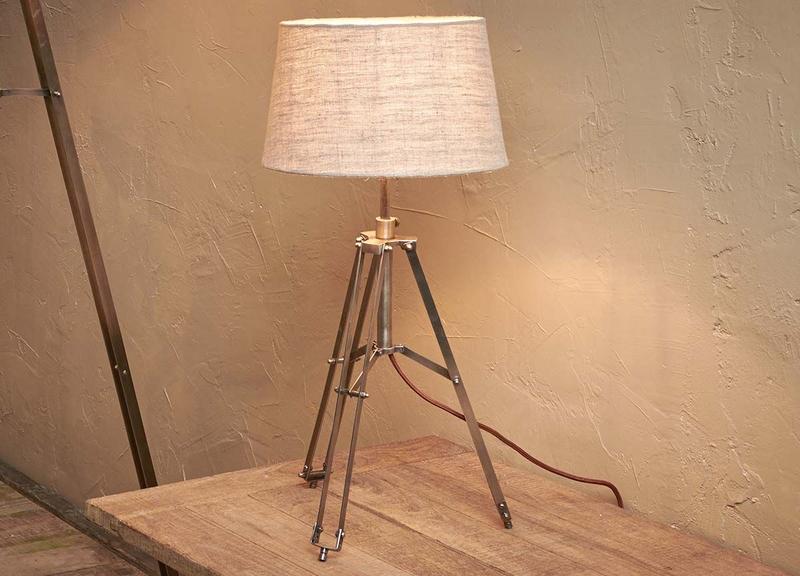 small tripod lamp