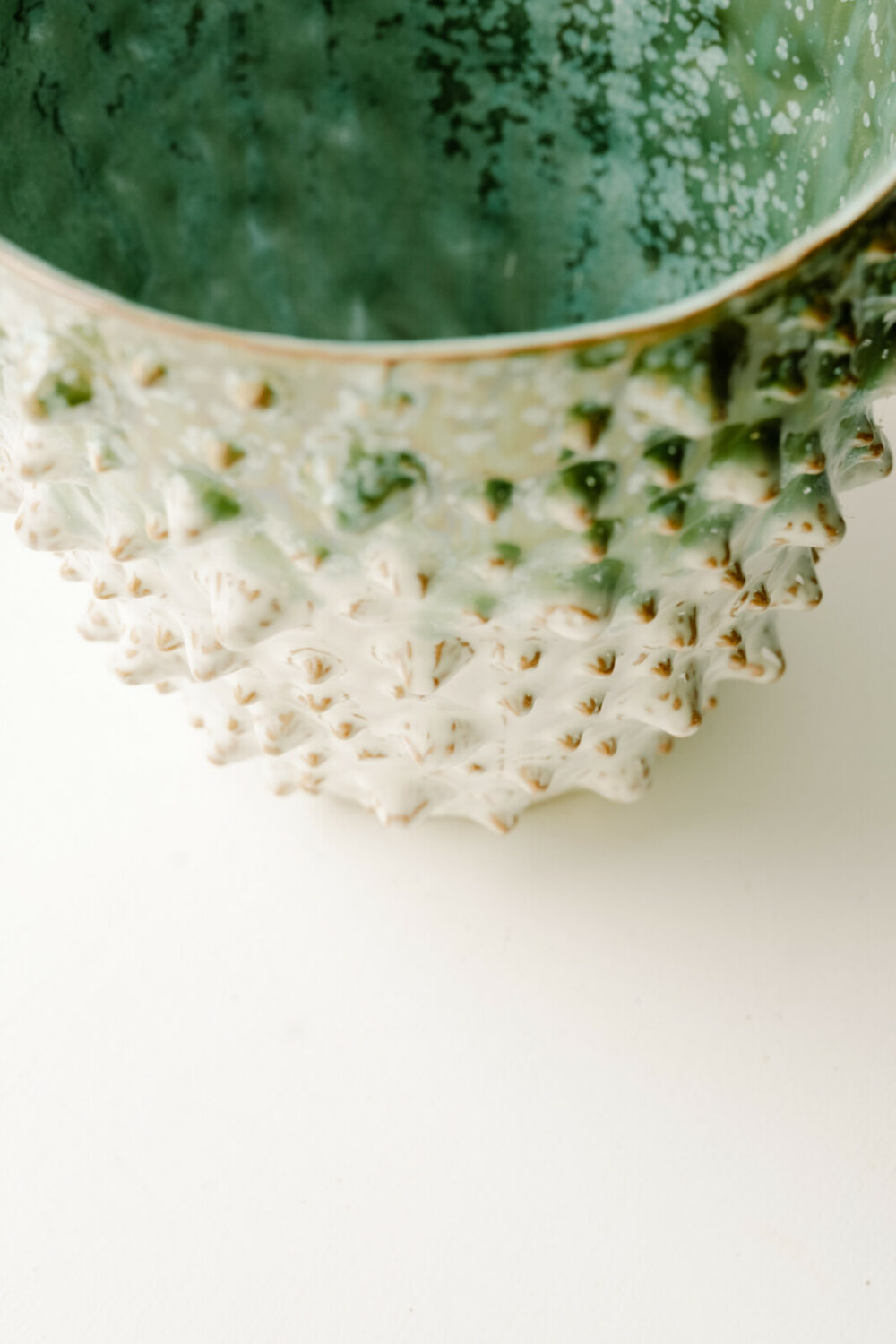 Prickly Green Pot - Image 3