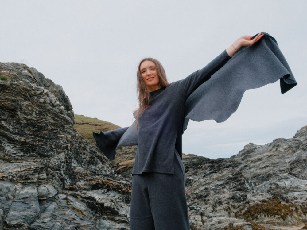 Neirami Maxi Sweater | Grey - Image 4